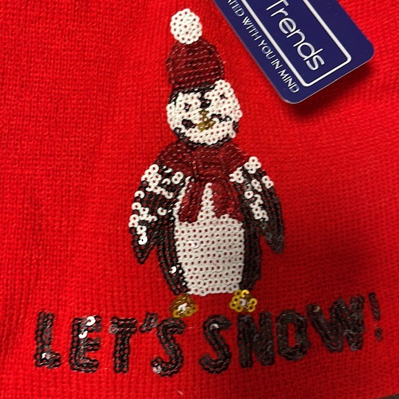 Christmas Toque Let’s Snow penguin New with tag - Picture 2 of 4